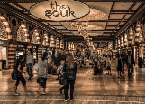 Explore the Best Hotels near Dubai Gold Souk – Book your stay today!