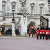 Buckingham_Palace_justforbooking